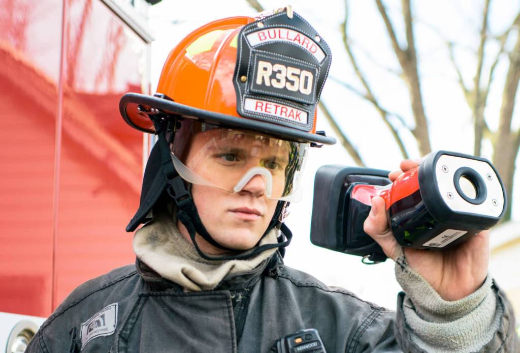 Thermal Imager for Firefighters: Bullard QXT
